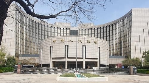 [매일경제] “경제회복 믿어 의심치 않는다”…자신감 넘치는 중국, 사실상 기준금리 동결