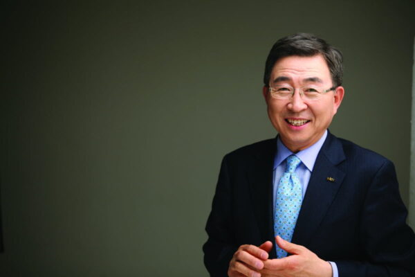 [뉴스] 40년 글쓰기로 마음 경영 설파하는 황을문 서린바이오사이언스 회장