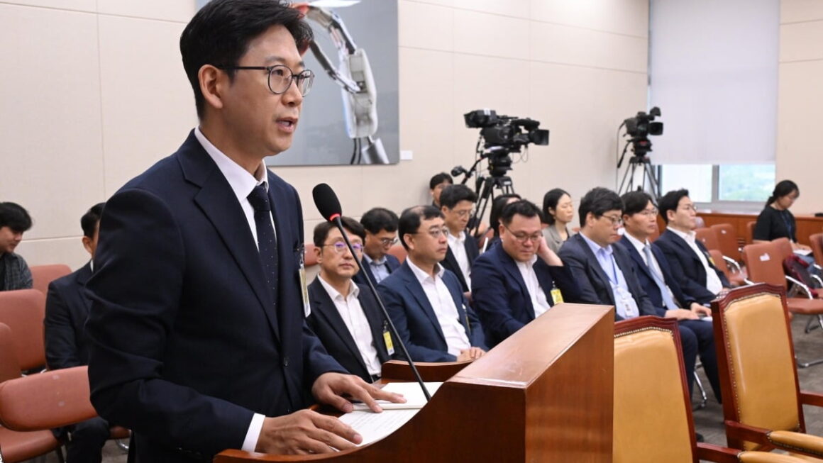 [뉴스] 배경훈 소버린 AI, 내년에는 만들어야…인프라 확충 가장 시급