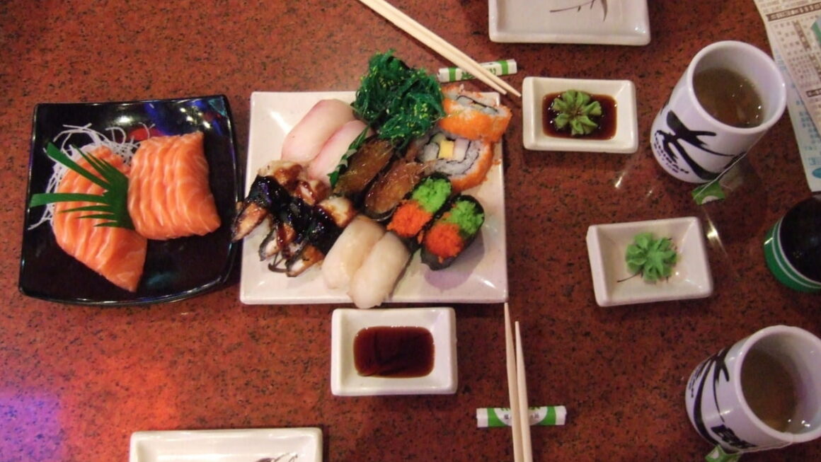 [뉴스] 비싼 돈 주고 일식당 갔는데…여름철 이것 잘못 먹었다간