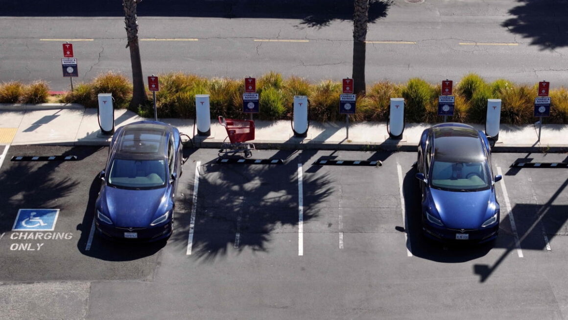 [한국경제] 2분기 美자동차 판매 1.7%↑…관세반영전 선행수요