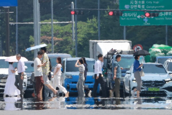 [뉴스] 낮 최고기온 37도…내일도 전국 푹푹 찐다