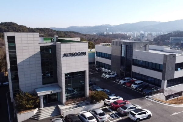 [뉴스] 알테오젠, UBS 리포트 반박…키트루다SC 전환율·로열티 과소평가”