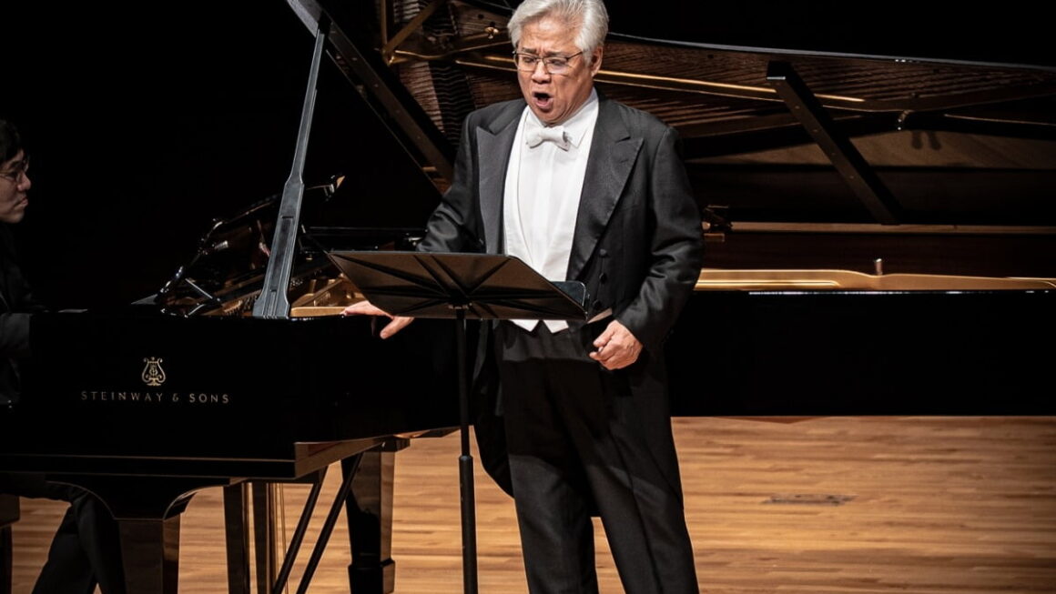 [뉴스] 관객 매너에 무너진 세계적 예술가의 시간