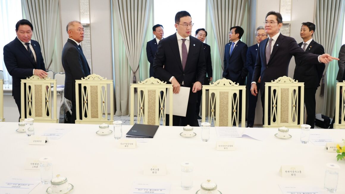 [뉴스] 한미정상회담에 이재용·최태원·정의선·구광모 등 경제사절단 동행
