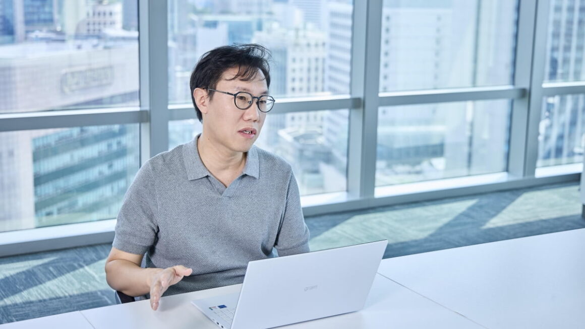 [뉴스] 글로벌 기업은 진짜 한국형 LLM’ 만들 수 없다” … 국가대표 AI 만드는 SKT의 자신감