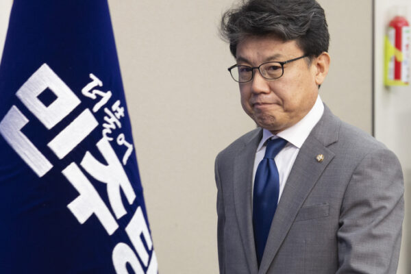 [뉴스] 진성준 “주식시장 안 무너져”…대주주 기준 놓고 민주당 ‘와글와글’