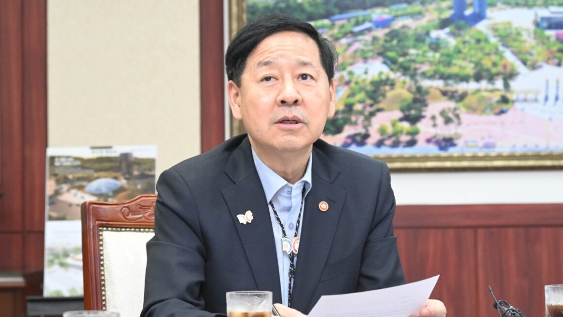 [뉴스] 승진길 막히는 것 아냐?…예산처 깔때기 구조’에 직원들 술렁