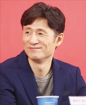 [뉴스] 日 극장가 점령한 아웃사이더 내 눈길은 변두리를 향한다