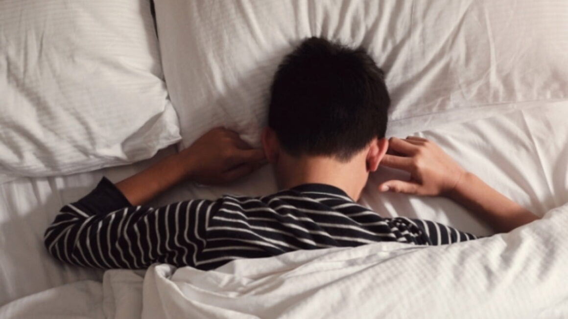 [뉴스] 가족 갈등, 청소년기 자녀 수면의 질 떨어뜨린다