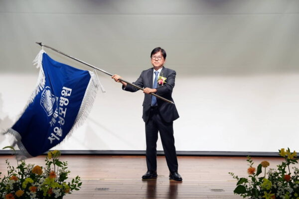 [뉴스] 서울성모병원, 이지열 신임 병원장 취임 차세대 양성자 도입