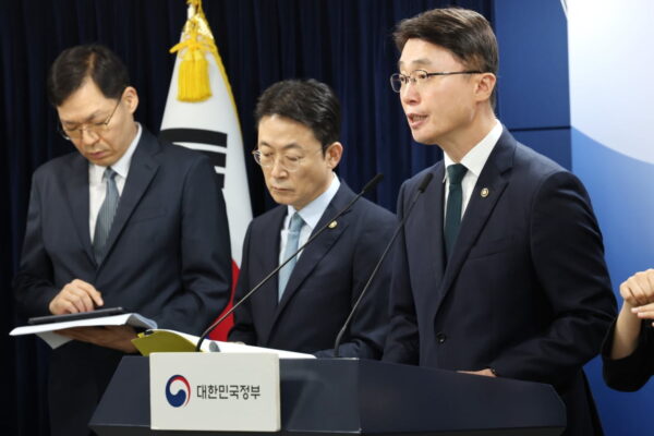 [뉴스] KT, 서버 침해 사흘 뒤에야 신고…늑장 신고 논란