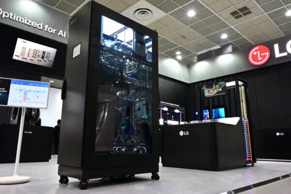 [뉴스] AI 데이터센터 노린다…LG전자, SK이노와 손잡은 이유는?