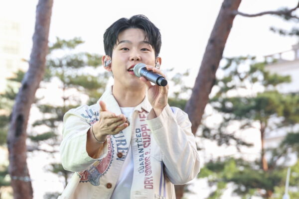 [뉴스] 커피 한잔 할래요 폴킴의 달콤한 목소리로 로맨틱하게 물든 잠실