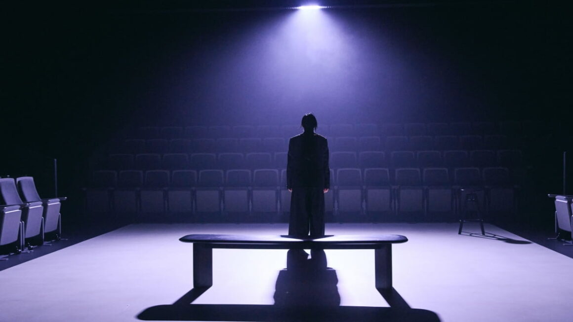 [뉴스] 당신은 어떤 유령과 살고 있나요?…양손프로젝트의 연극 