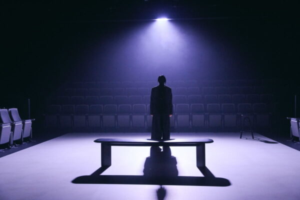 [뉴스] 당신은 어떤 유령과 살고 있나요?…양손프로젝트의 연극 