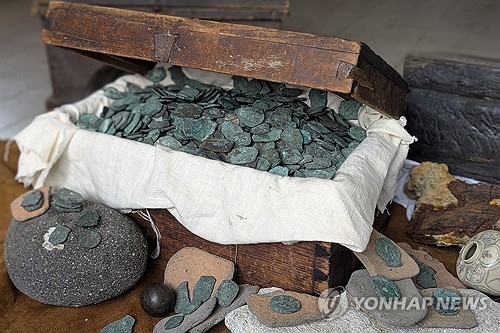 [뉴스] 300년전 침몰 스페인 함선 보물 발견…금은보화 가치 따져보니 ‘대박’