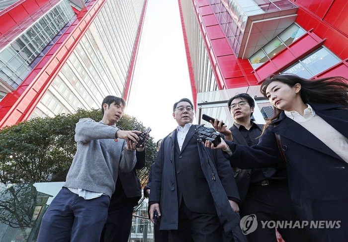 [뉴스] “돈 욕심 끝이 없네”…미공개정보 이용했다 패가망신한 증권사 임원