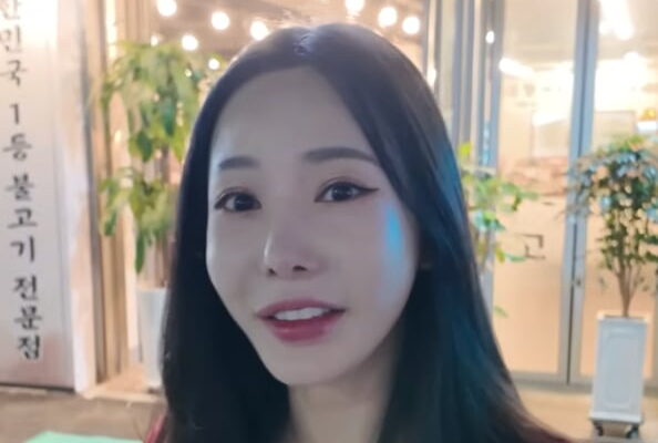 [뉴스] 신 안 받으려고 1~2억 썼지만…반신마비까지 온 개그우먼