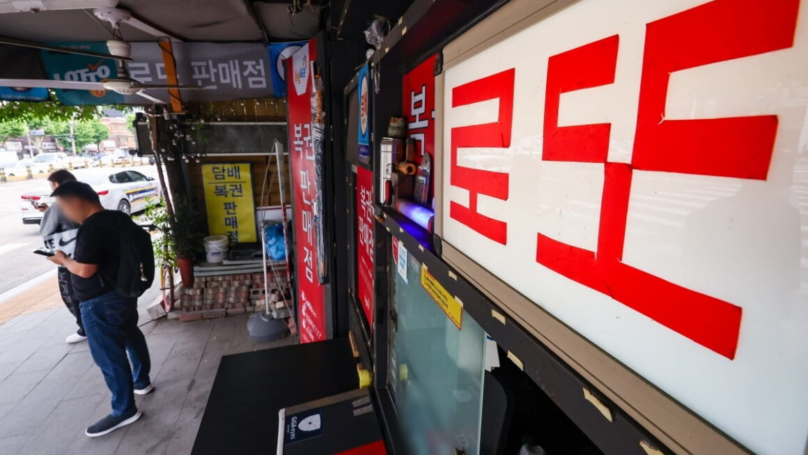 [뉴스] 1등 나왔는데 아직 안 찾아가…복권 당첨금 450억원 쌓여