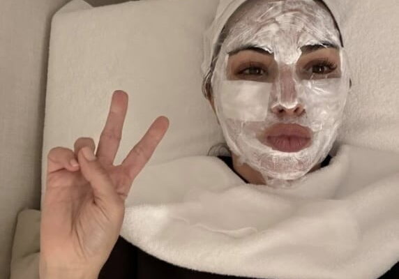 [뉴스] 킴 카다시안 인증샷에 입소문 나더니…한국으로 가자 난리