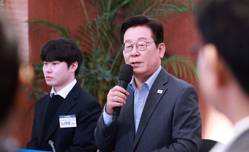 [뉴스] 李 대통령 게임은 중독 아니다…업계 10년 묵은 편견 깨져