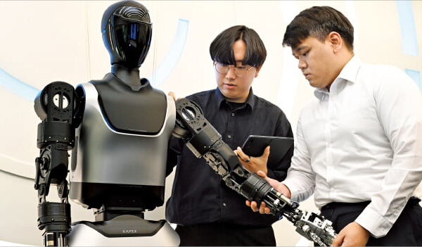 [뉴스] LG AI 탑재한 한국형 휴머노이드 첫 공개