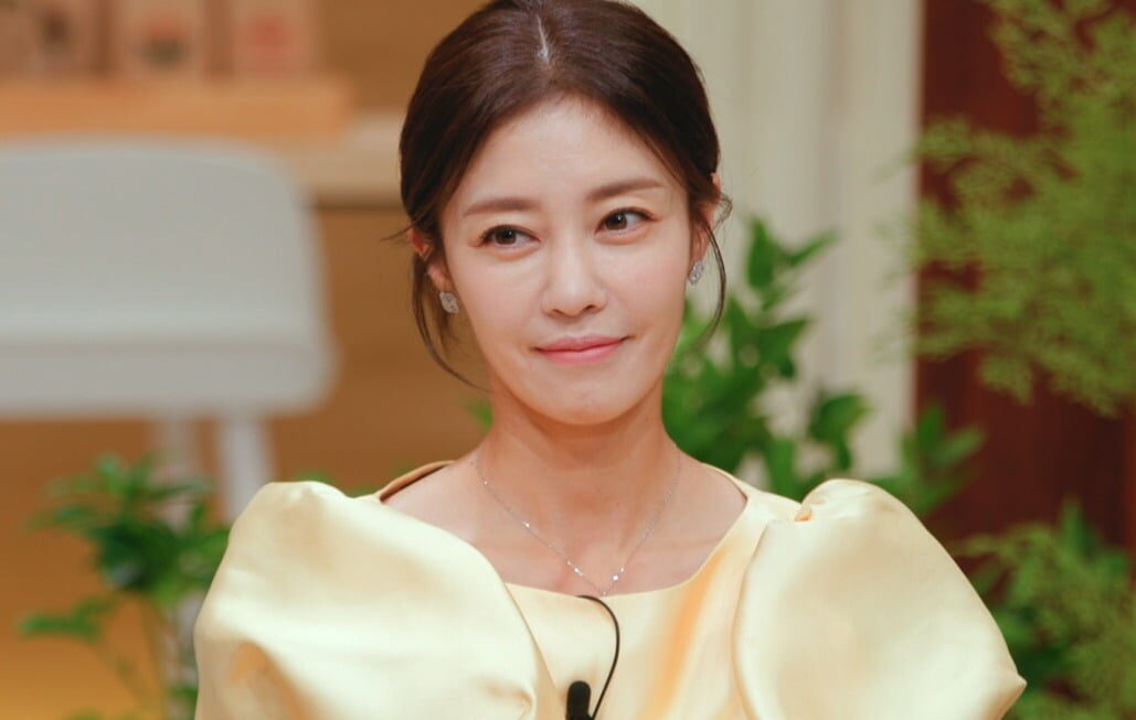 [뉴스] 미용사 된 이지현, 난치병 진단 고백…뜻밖의 근황에 깜짝