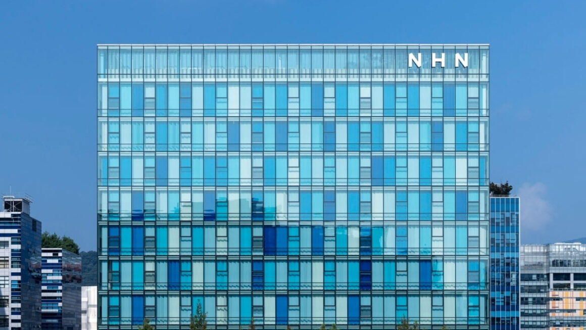 [뉴스] 정통 텍사스 홀덤 터졌다…276억원 벌어들인 NHN 활짝