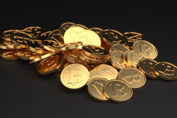 [뉴스] 비트코인, 10만달러 붕괴…이와중의 오르는 토큰은 왜?