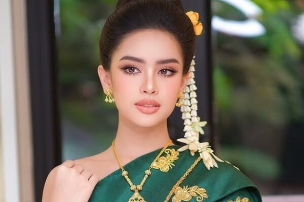 [뉴스] “태국이 전쟁 일으켰다”…‘정치적 발언 논란’ 미인대회 우승자의 정체