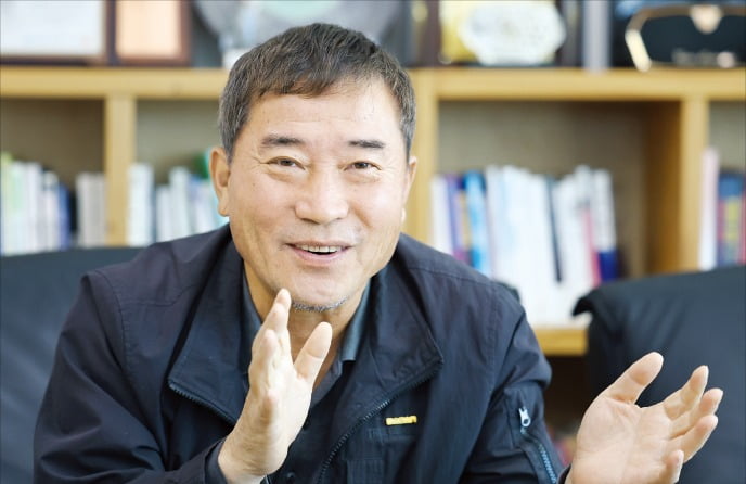 [뉴스] 남민우 탐욕 버리고 얻는 평온함…CEO 의사결정에 도움되죠