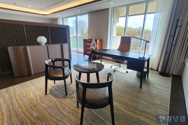 [뉴스] 대통령 묵은 곳…APEC 끝나자 예약문의 폭주 PRS 가보니