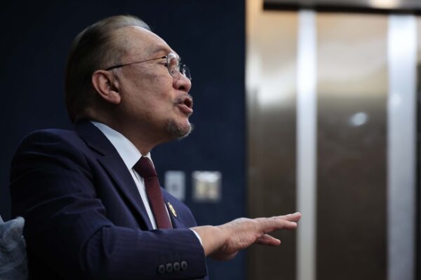 [뉴스] “브릭스 가입 못할 이유 없어”…무역 위해 모든 기회 활용하겠다는 말레이