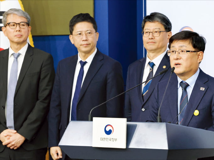 [뉴스] 완충 구간없이 직선형 탄소감축…기업 부담·전기료 압박 커진다