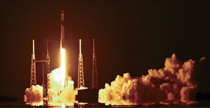 [뉴스] 우주는 이제 과학이 아니라 돈으로 움직인다