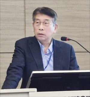 [뉴스] 이재규 AI로 검증해 보니…진화만으로 생명체 기원 설명 못해