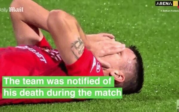 [뉴스] “충격 받은 선수들 주저앉고 오열했다”…경기 중 감독 사망, 무슨일이