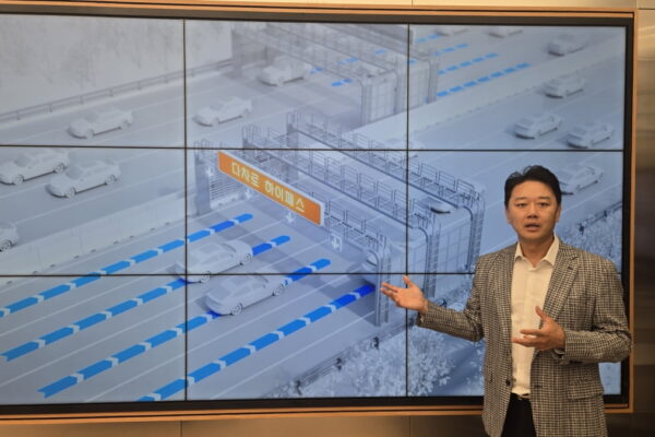 [뉴스] 아이트로닉스, 하이패스 주차 시스템’ 해외 수출 시동…동남아 도로시장 노린다