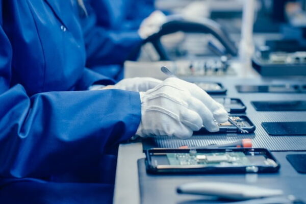 [뉴스] 내년 1분기 메모리값 상승 예상…스마트폰·노트북 가격도 오르나