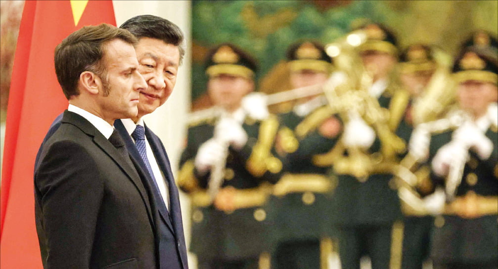 [뉴스] 中 찾은 마크롱, G7에 시진핑 초청하나