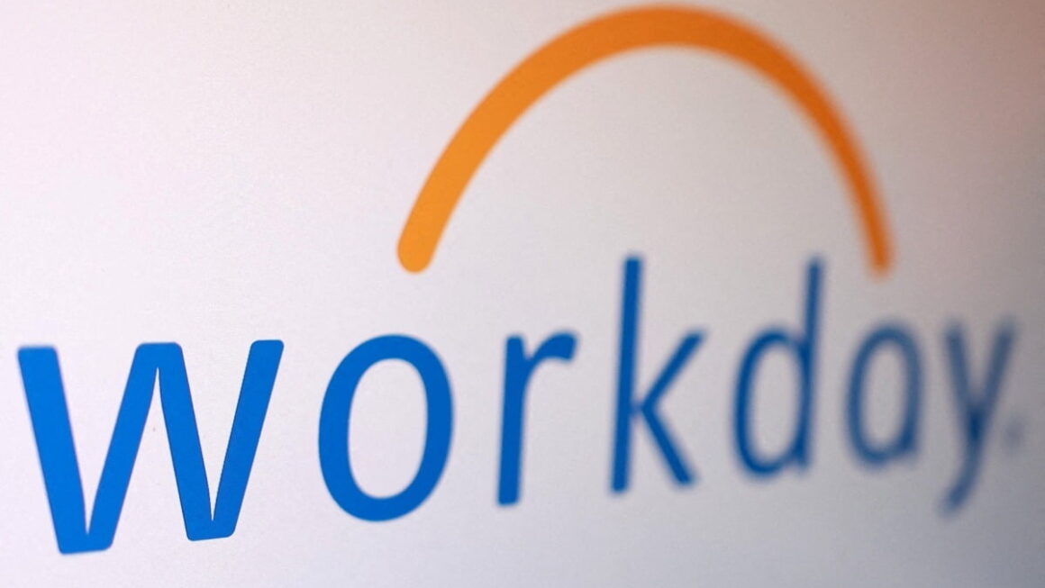 [뉴스] 챗GPT 때문에 위기 주가 뚝뚝 떨어지는 이 기업들