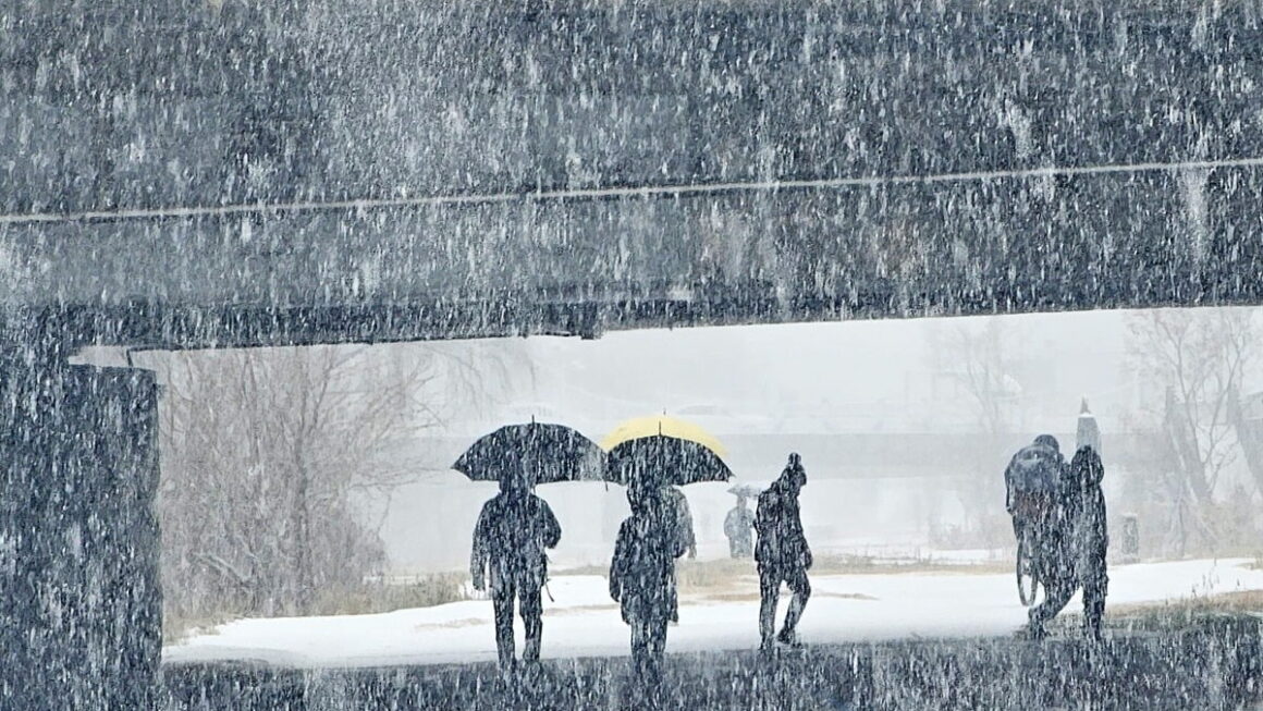 [뉴스] 월요일 전국 대체로 흐림…수도권 눈 또는 비