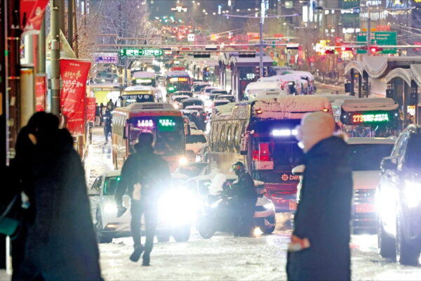 [뉴스] 수도권에 폭설 빙판길 주의보