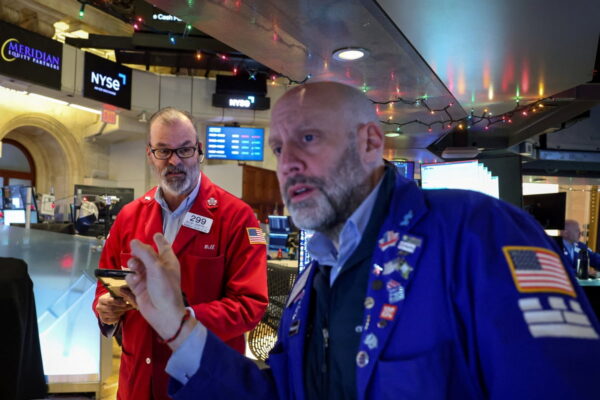 [뉴스] 뉴욕증시,FOMC 매파적 금리인하예상하며 혼조세