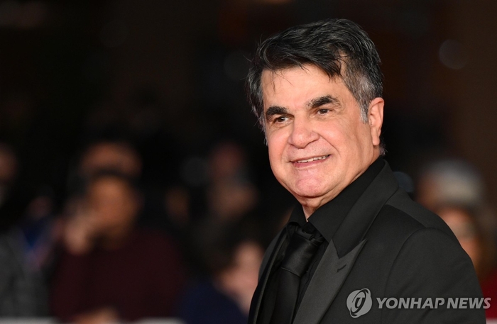 [뉴스] “징역 1년 선고 받았다”…칸·부산 영화제 상 수상한 유명 감독의 수난