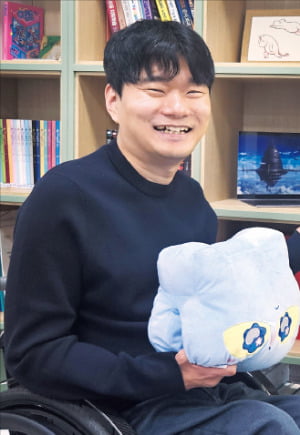 [뉴스] 박종원 대표, 토종 OTT 흑자 이끈 애니 덕후 덕업일치가 비결