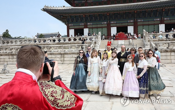 [뉴스] 의료관광 부가세환급 종료되자 글로벌텍스프리 주가 급락