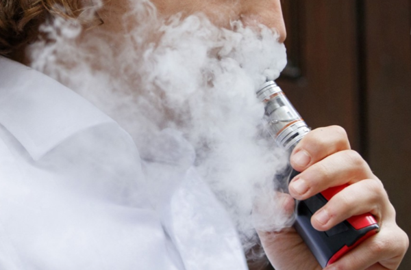 [뉴스] ‘전자담배 인증샷’ 올렸다가 벌금 1300만원…싱가포르 규제 강화