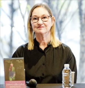 [뉴스] 아들 향한 애도, 문학에 담아…상실 겪은 이들에 건네는 위로